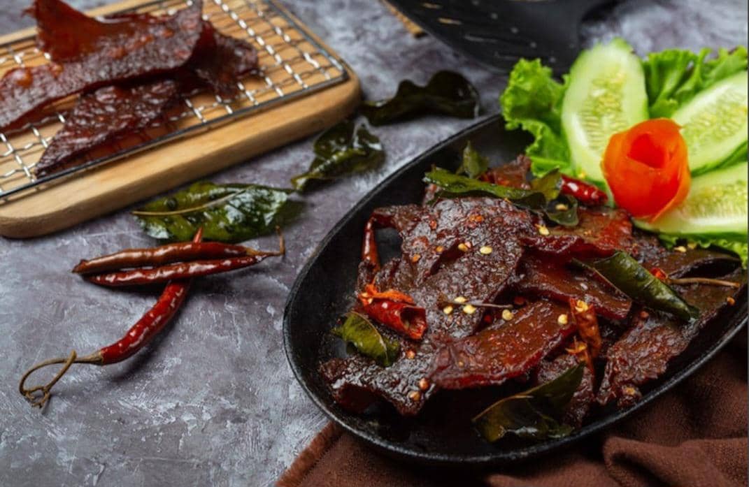 ilustrasi dendeng balado lidah sapi