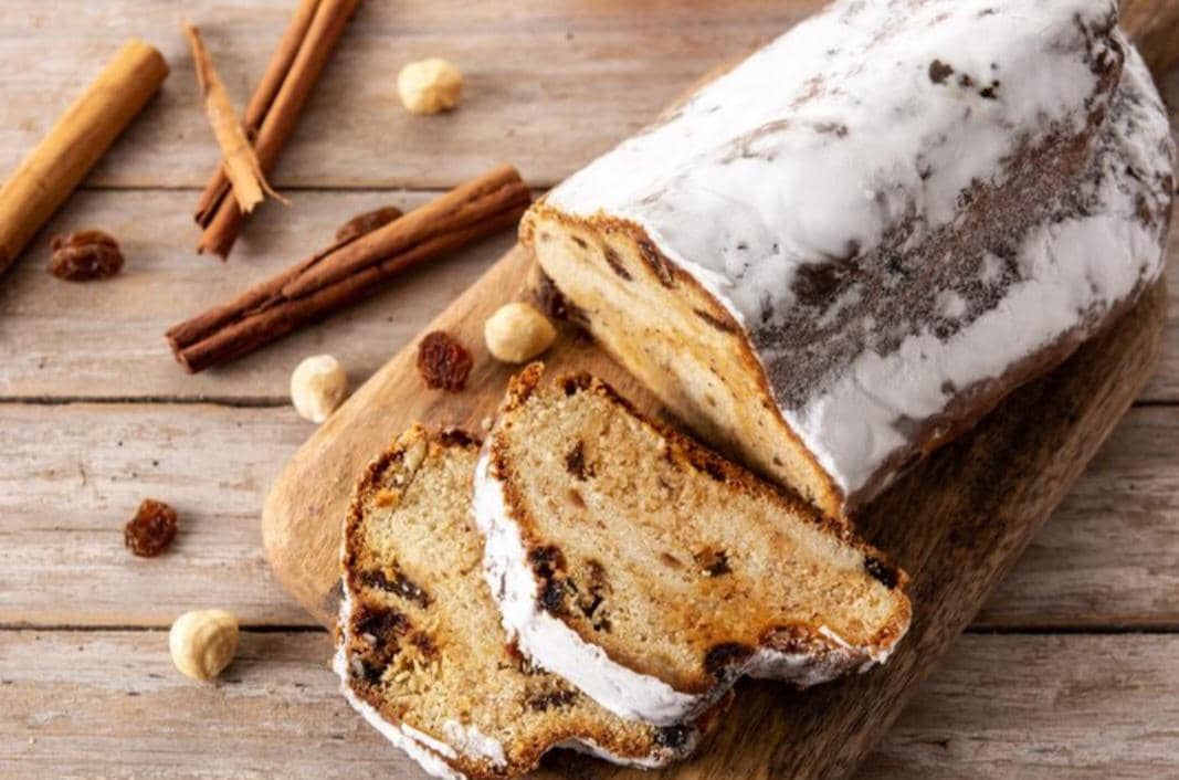 ilustrasi german stollen (freepik.com/chandlervid85)