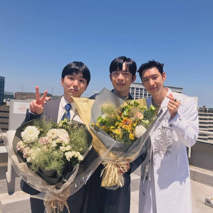 Yusaku Mori, Edan Lui dan Lee Je Hoon di balik layar drama Taxi Driver 3