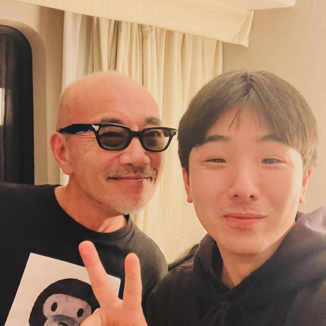 Naoto Takenaka dan Yusaku Mori di balik layar drama Taxi Driver 3