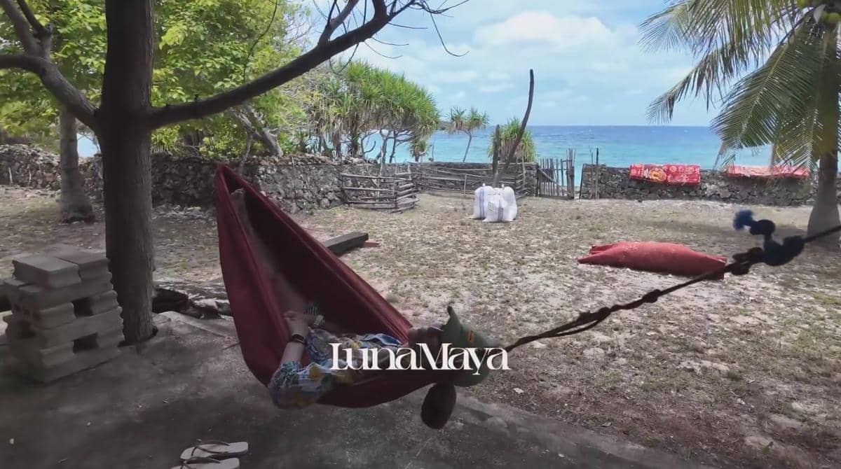 Rumah Ibu Luna Maya di Pulau Rote (youtube.com/Luna Maya)