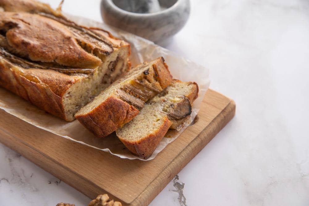 ilustrasi flourless banana bread