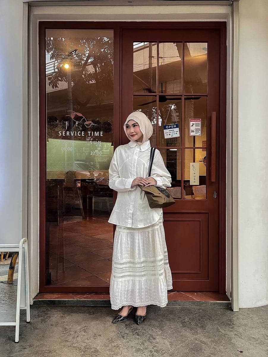 OOTD Cafe Hopping ala Atha Fathiyyah 