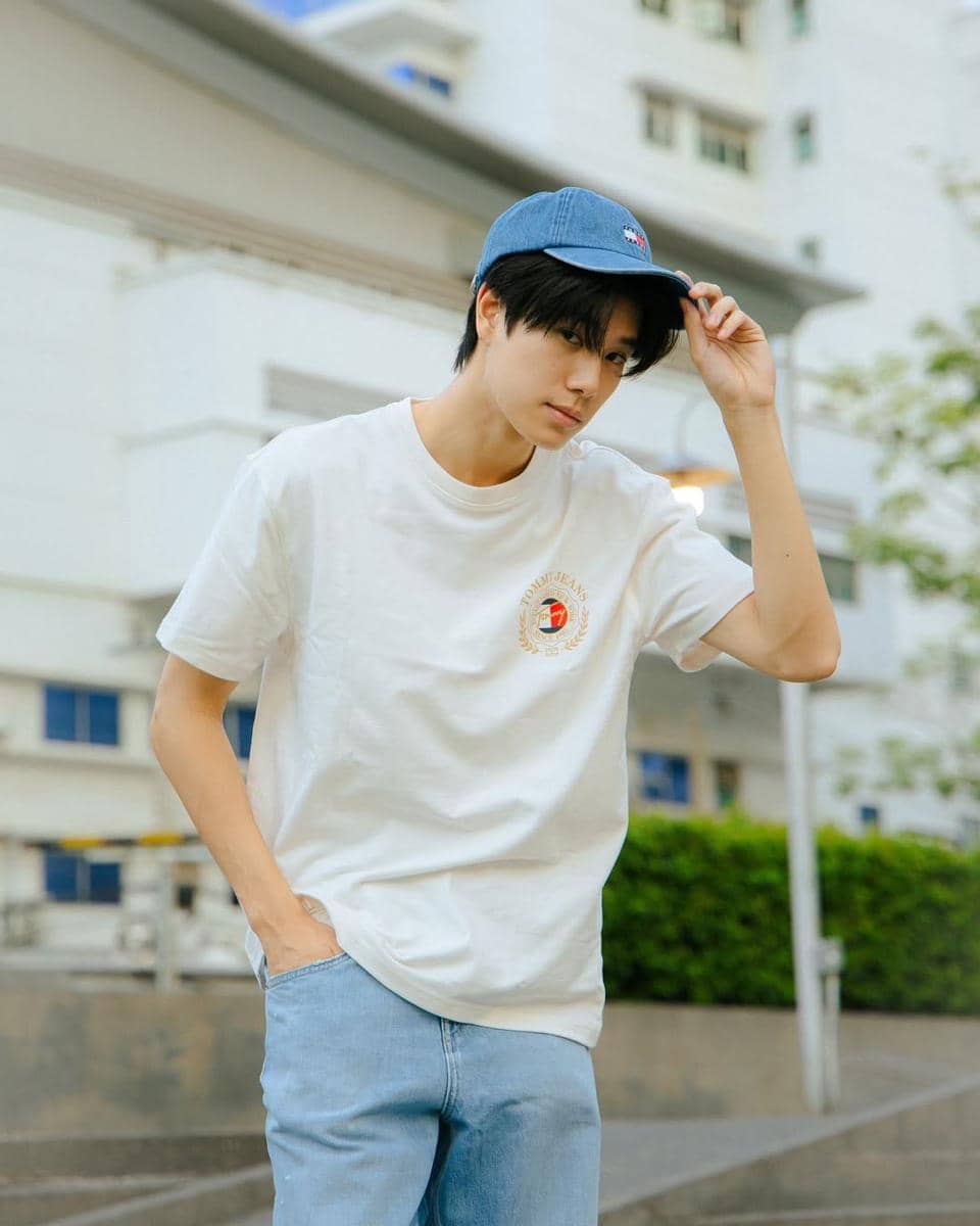 OOTD Summer Vacation ala Phuwin Tangsakyuen