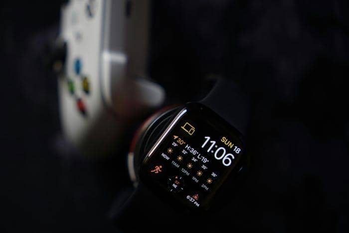 Smartwatch dengan perkiraan suhu