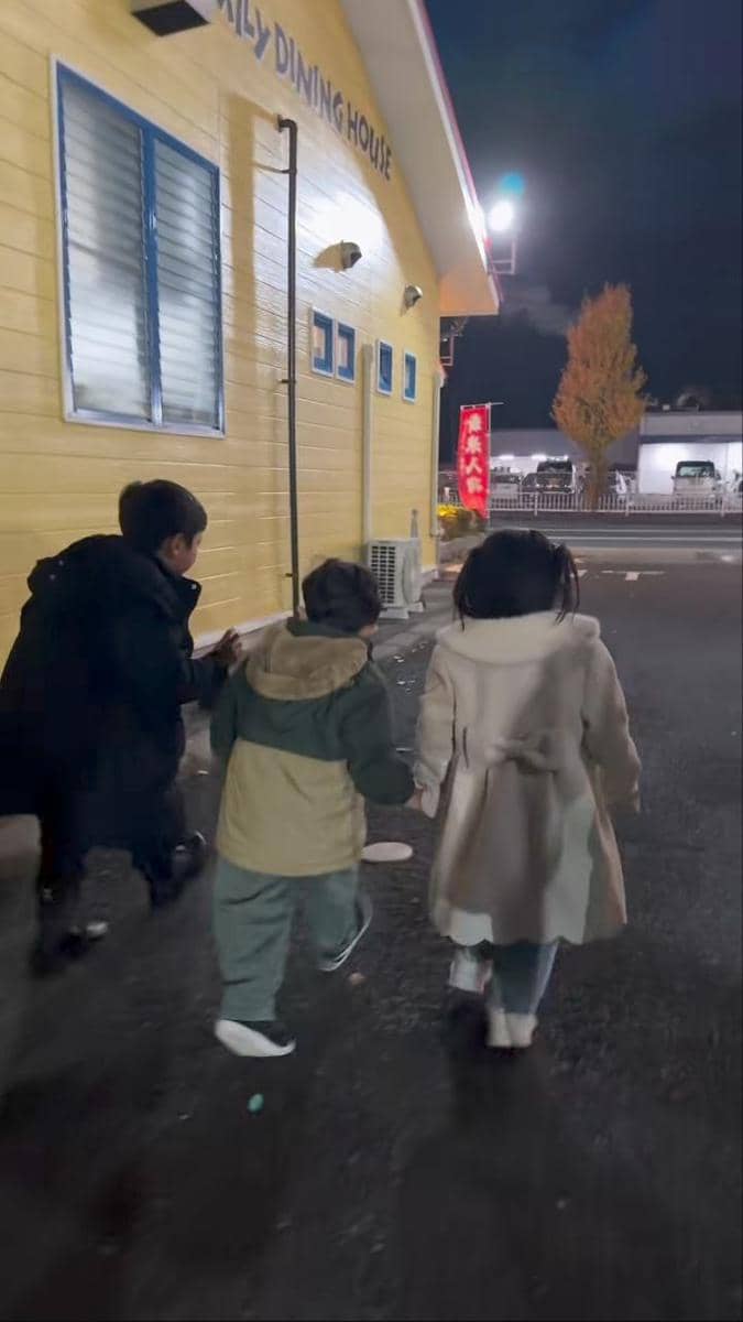 Abe Cekut playdate bareng Ritsuki dan Natsuki di Jepang.