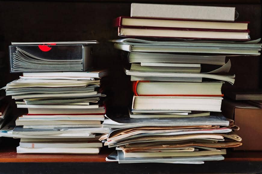 ilustrasi dokumen penting