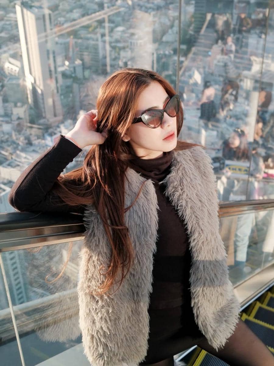 Photoshoot Felicya Angelista di Shibuya Sky