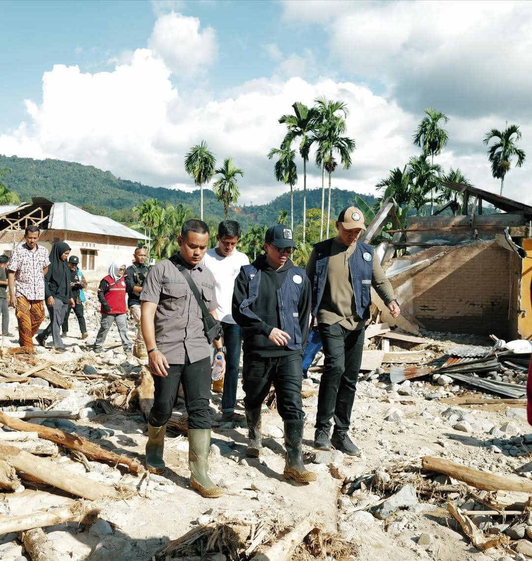 Atta Halilintar beri bantuan kemanusiaan ke Sumatra Barat.