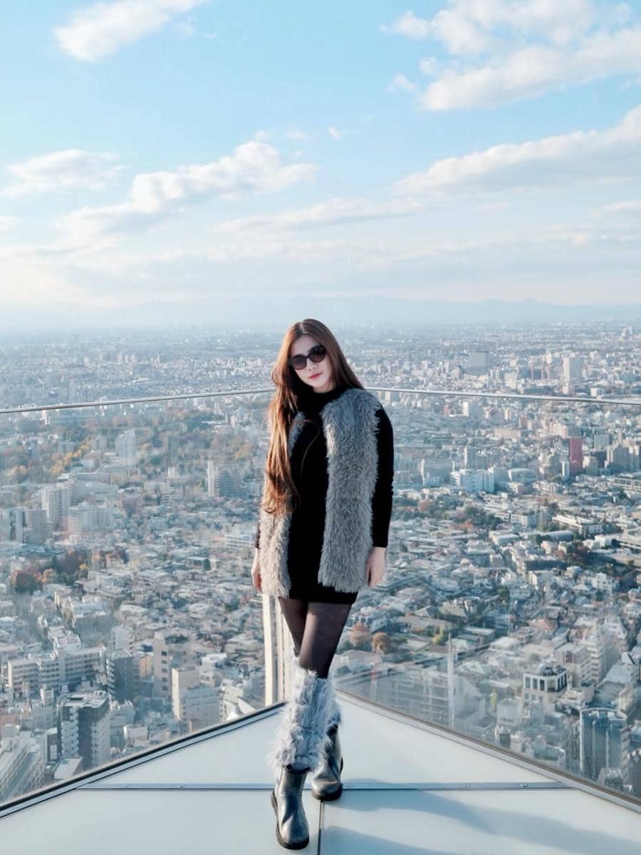 Photoshoot Felicya Angelista di Shibuya Sky