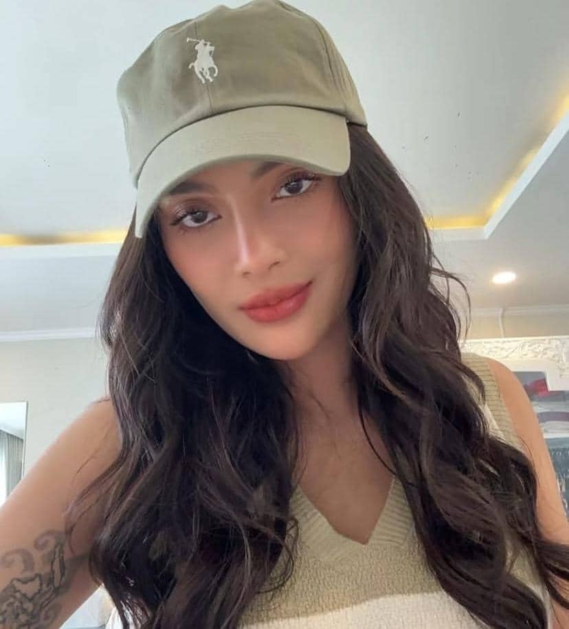 potret Erika Carlina