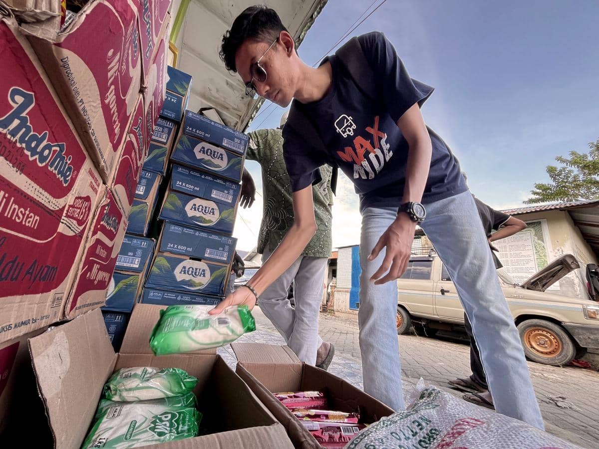 Maxride membantu korban banjir di Kota Medan dan sekitarnya (dok.Maxride)