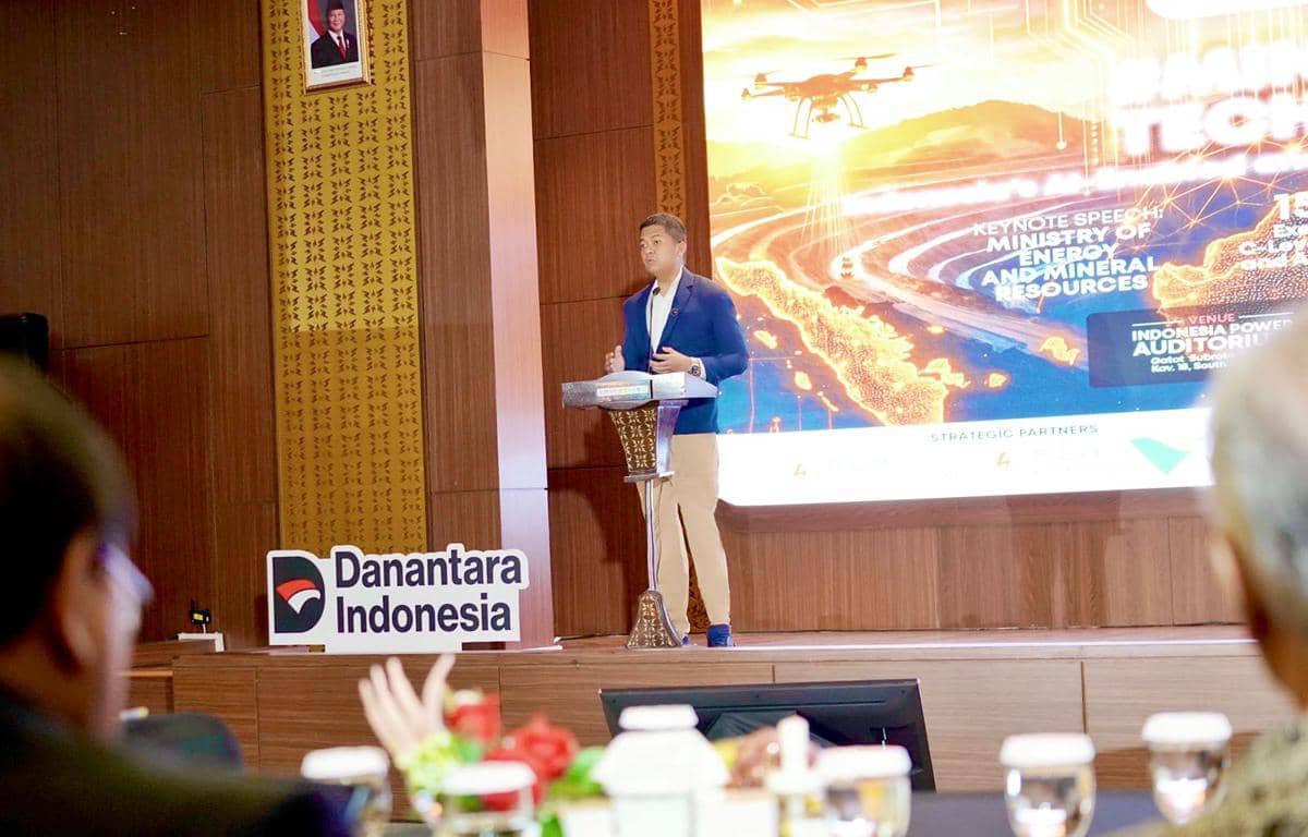 Forum “Mining Full Technology” yang digelar FMIPA UGM bersama Keluarga Alumni FMIPA UGM, PP Kagama, dan Djakarta Mining Club di Jakarta, 28 November 2025.