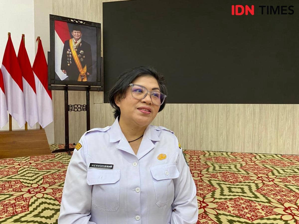 Kepala Dinas Pemberdayaan Perempuan dan Perlindungan Anak (DPPPA) Provinsi Kalbar, Herkulana Mekarryani.