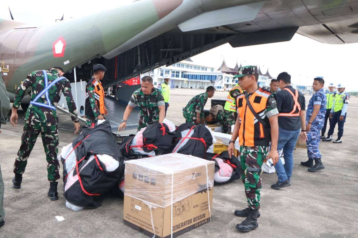 Bantuan kemanusiaan untuk Sumbar