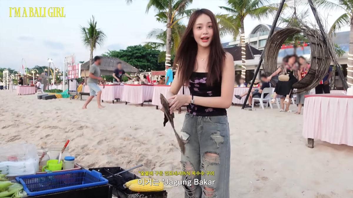 Potret Carmen Hearts2Hearts liburan ke Bali