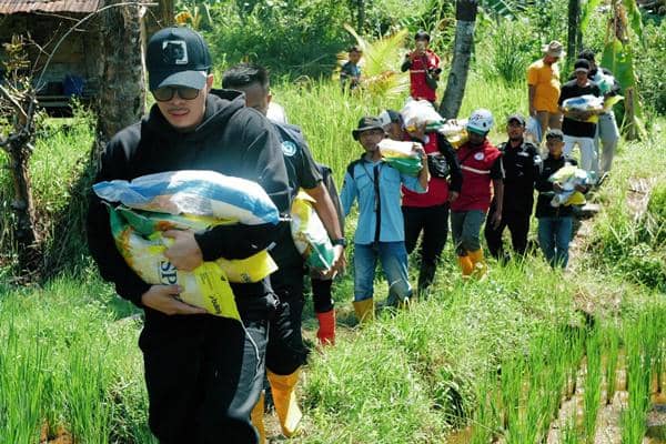 Atta Halilintar Beri Bantuan Korban Banjir (instagram.com/attahalilintar)