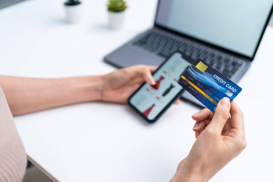 ilustrasi metode pembayaran dengan transfer