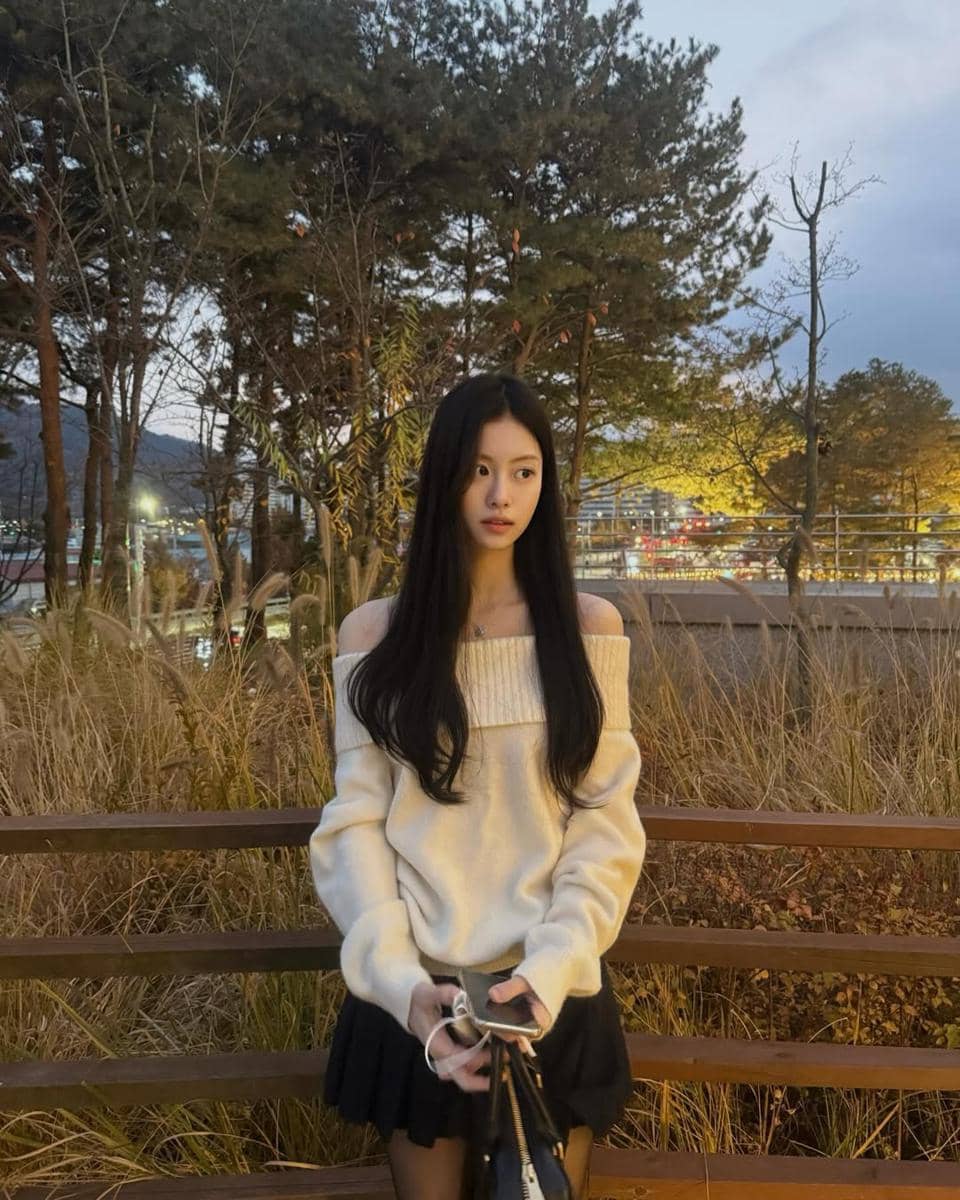 potret terbaru Kim Garam eks LE SSERAFIM