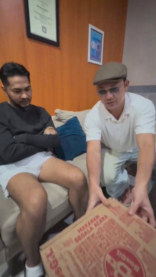 Denny Sumargo Jenguk Onad di Panti Rehabilitasi (instagram.com/dennysumargo)