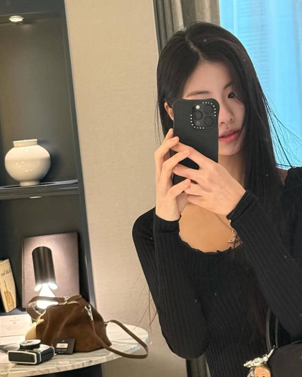 potret terbaru Kim Garam eks LE SSERAFIM