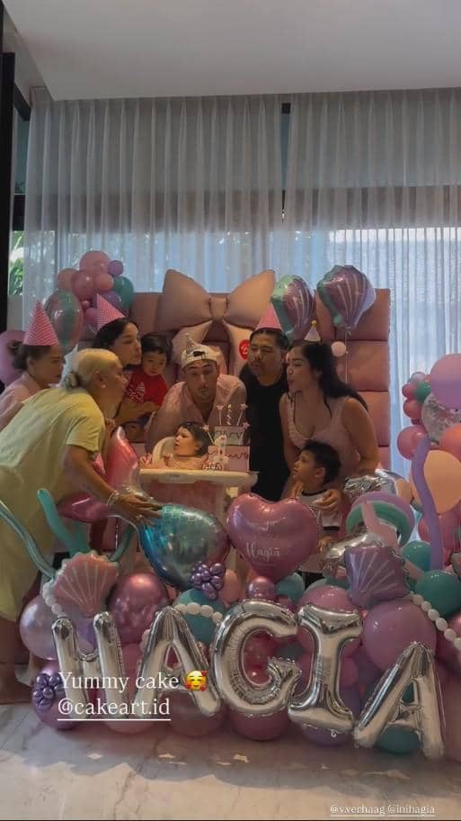 perayaan Ulang Tahun Hagia (instagram.com/inijedar)