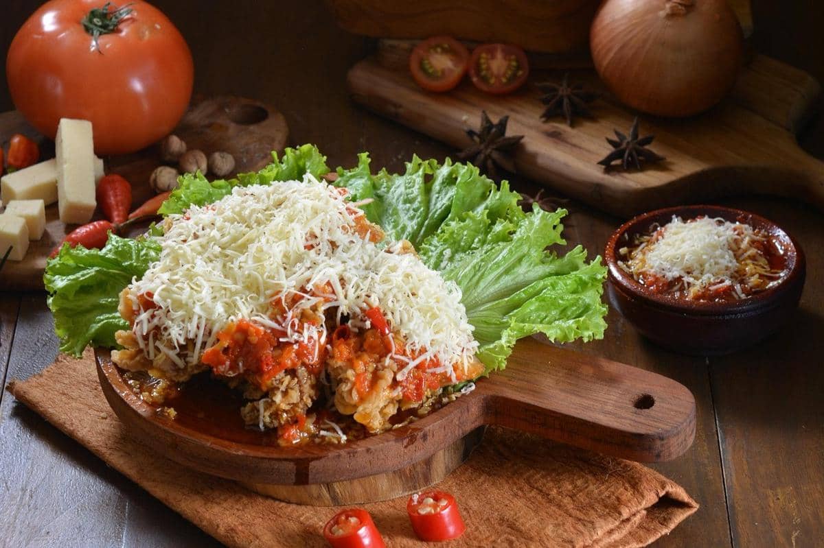 ilustrasi ayam geprek keju