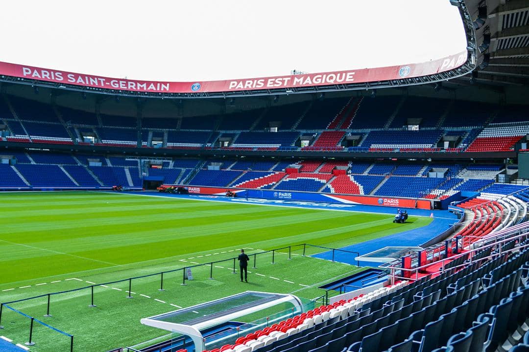 ilustrasi stadion Paris Saint-Germain, Parc des Princes