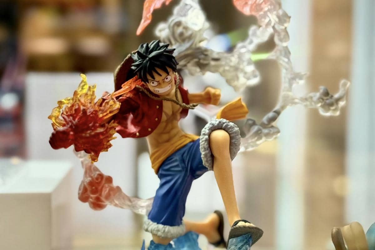 ilustrasi mainan karakter One Piece