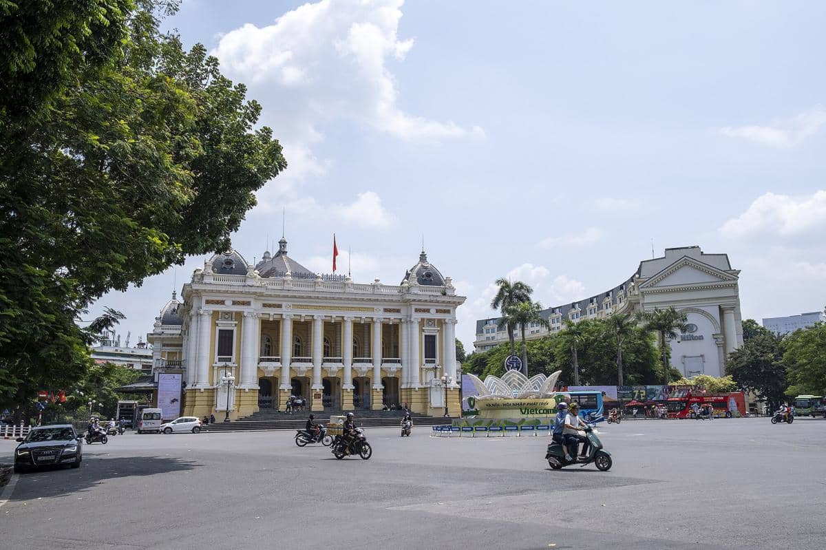 potret Hanoi Opera House