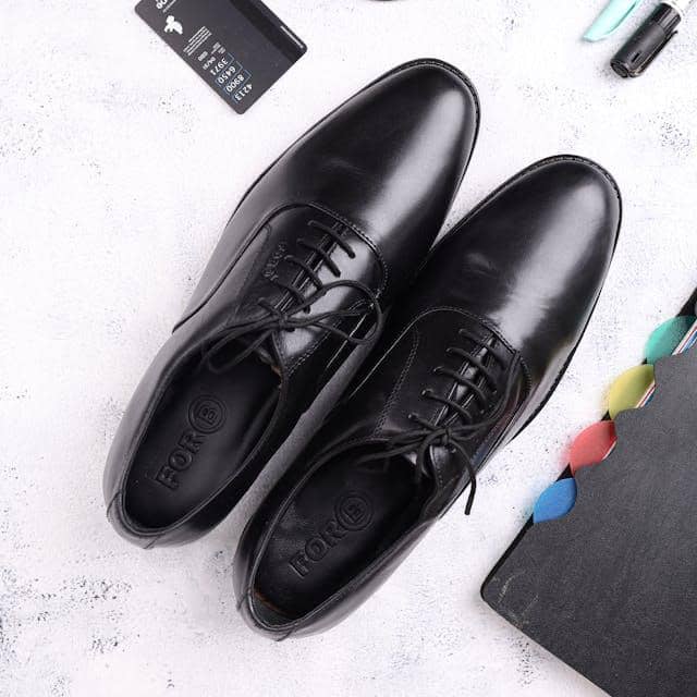 ilustrasi sepatu timeless 