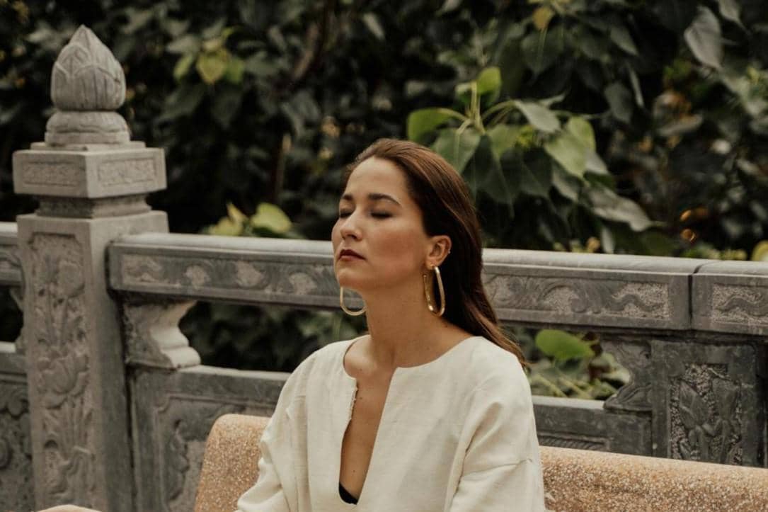 ilustrasi melakukan teknik pernapasan box breathing