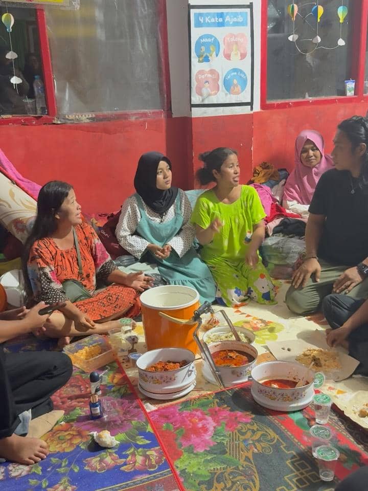 Praz Teguh kirim bantuan untuk korban bencana di Sumbar.