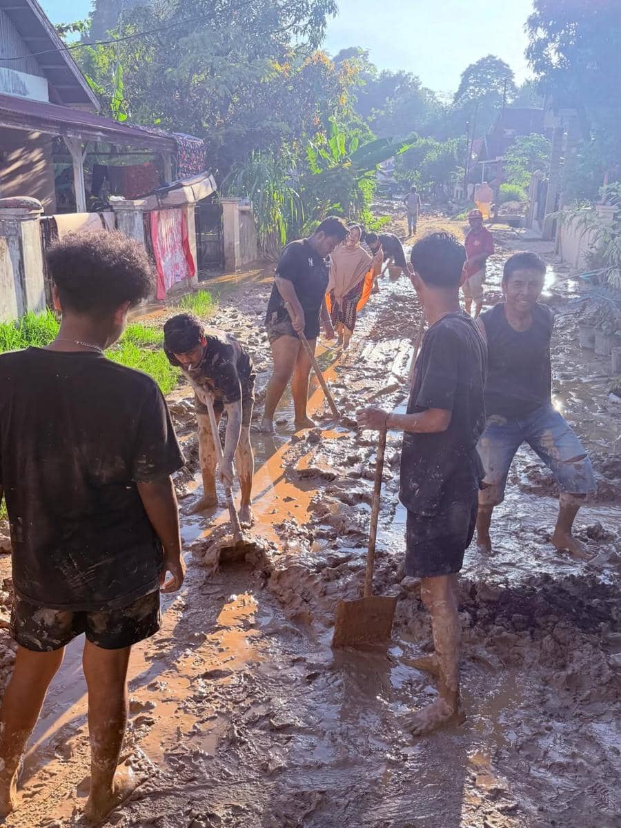 Praz Teguh kirim bantuan untuk korban bencana di Sumbar.
