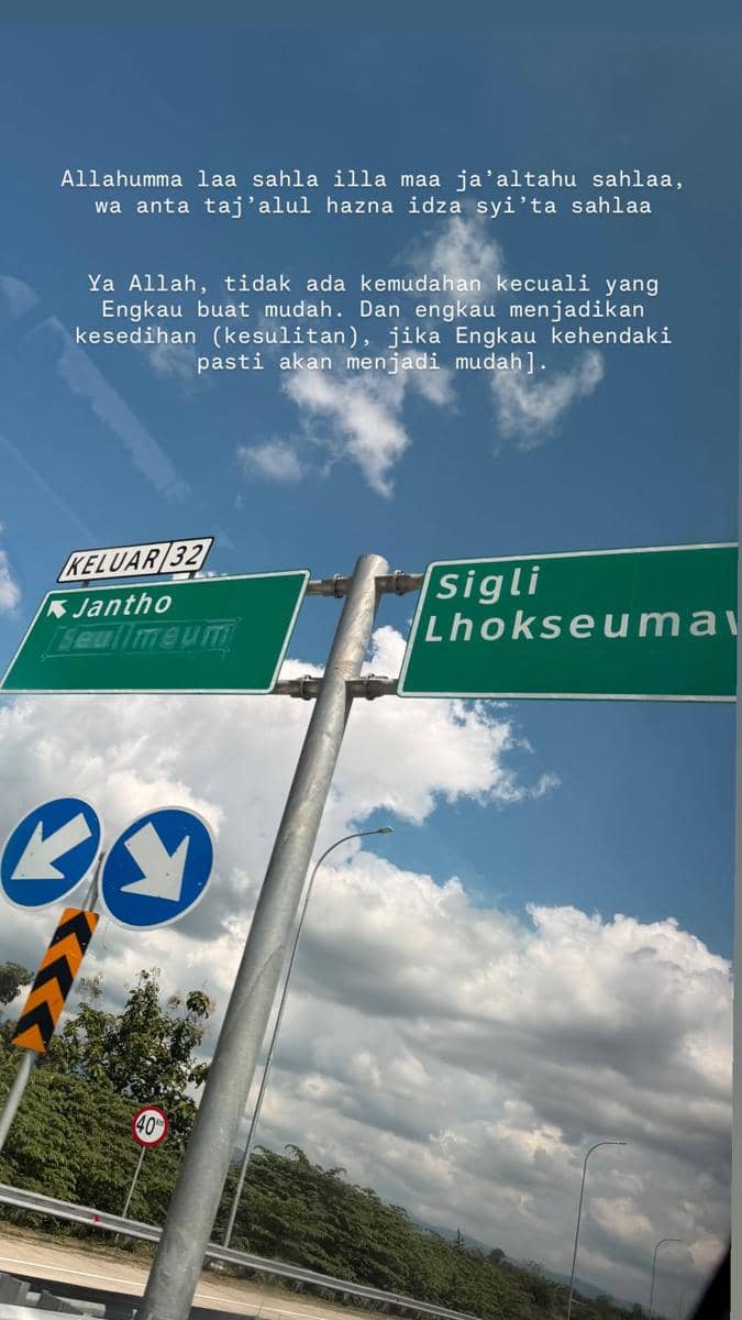 Zaskia Adya Mecca beri bantuan untuk korban banjir di Aceh.