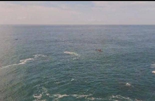 TKP perahu perahu nelayan Gunungkidul terbalik dihantam gelombang pasang. (Dok. SAR Satlinmas Wilayah II Gunungkidul)