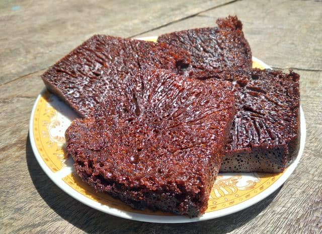 ilustrasi bolu karamel 