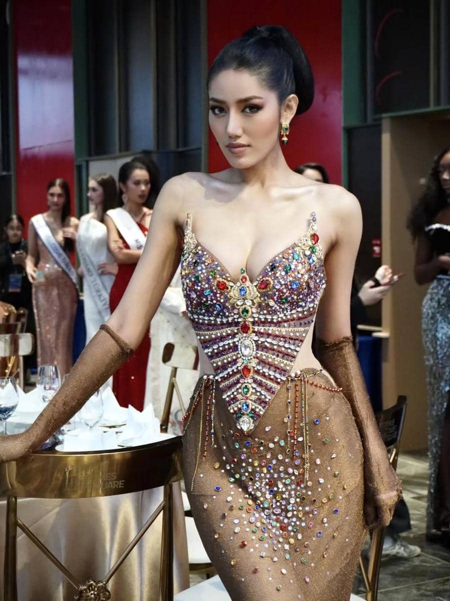 potret Myint Myat Moe, Miss Cosmo Myanmar 2025