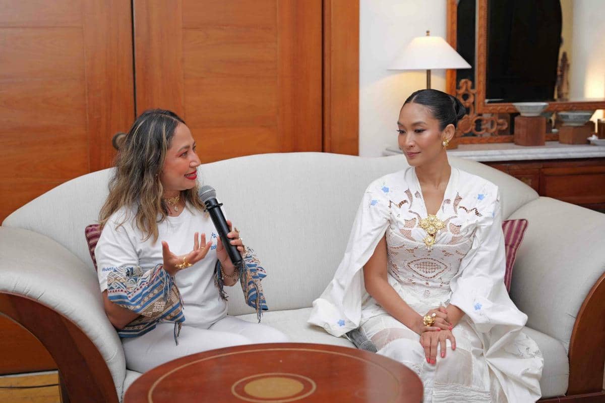 Foto 2 - TULOLA Reflection of Lights.jpeg