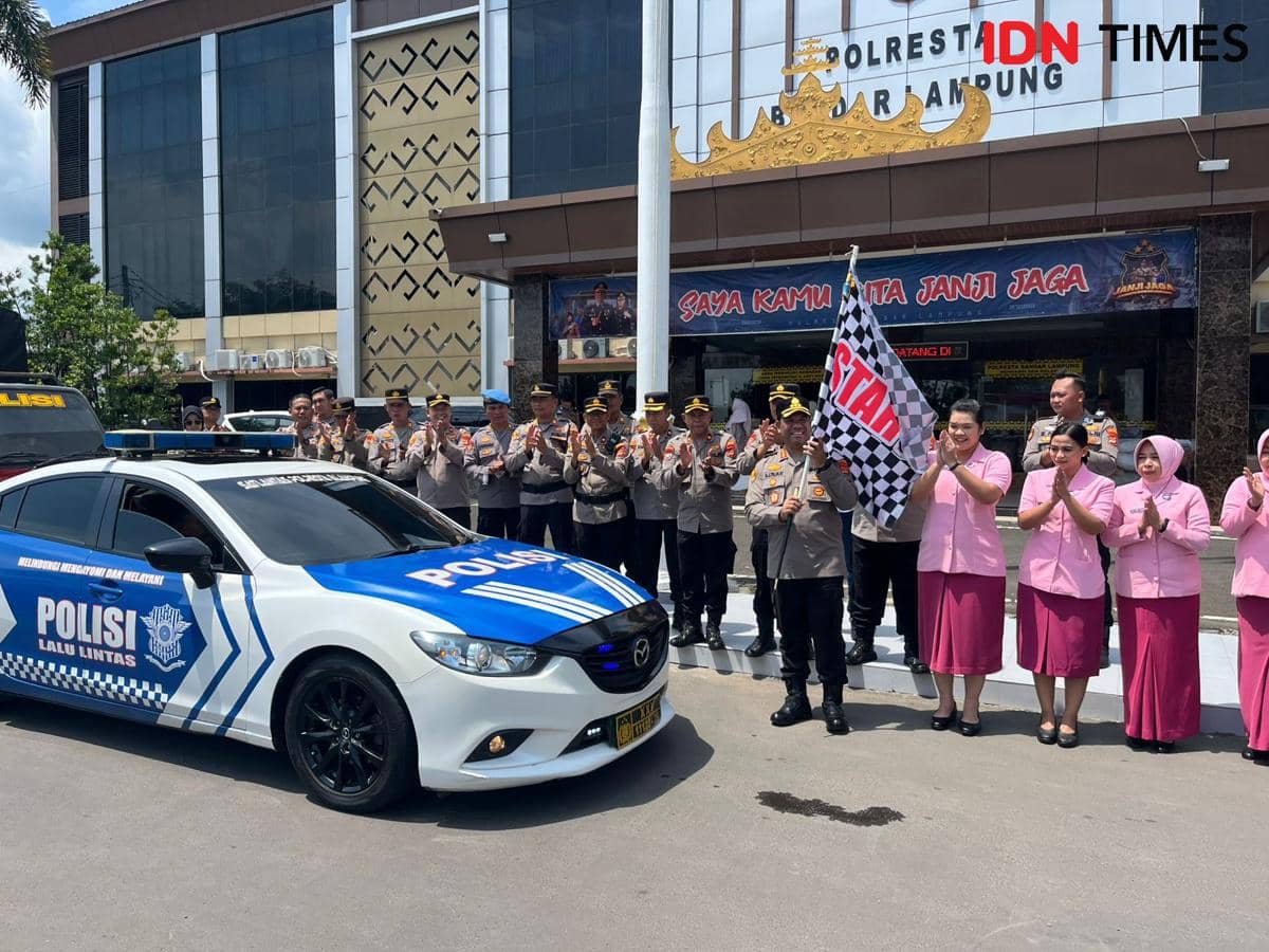 Polresta Bandar Lampung kirim bantuan korban bencana di Sumatera 