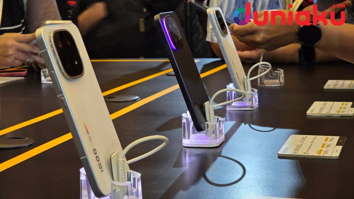 iQOO 15. Fotografer: Fahrul Nurullah. (Duniaku.com/Fahrul Nurullah)