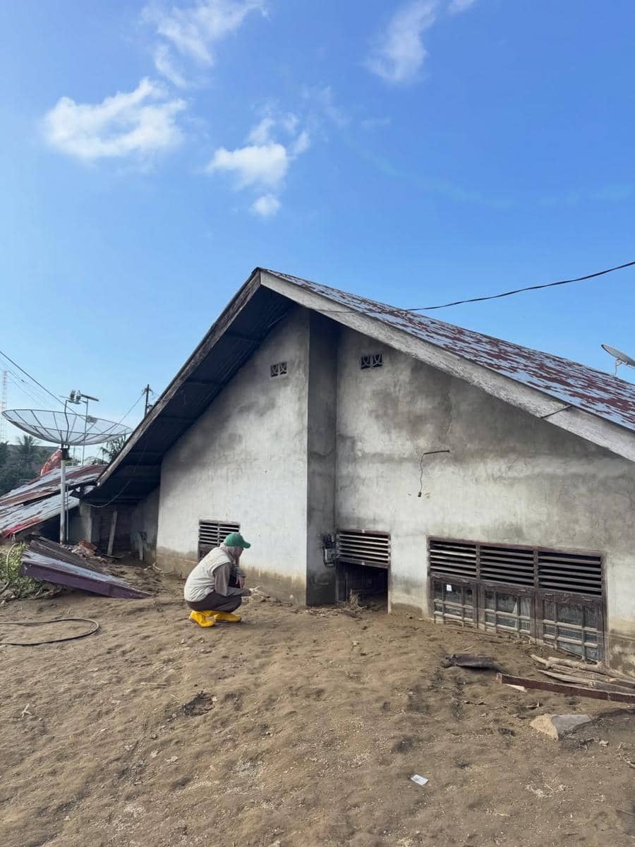 Zaskia Adya Mecca bantu korban banjir di Aceh