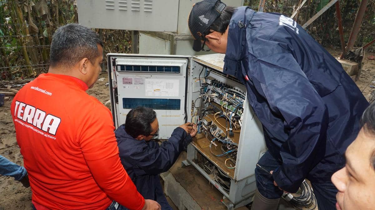 Telkomsel Berhasil Pulihkan 79,7% Layanan Terdampak Banjir  Longsor Sumatera_5A.JPG