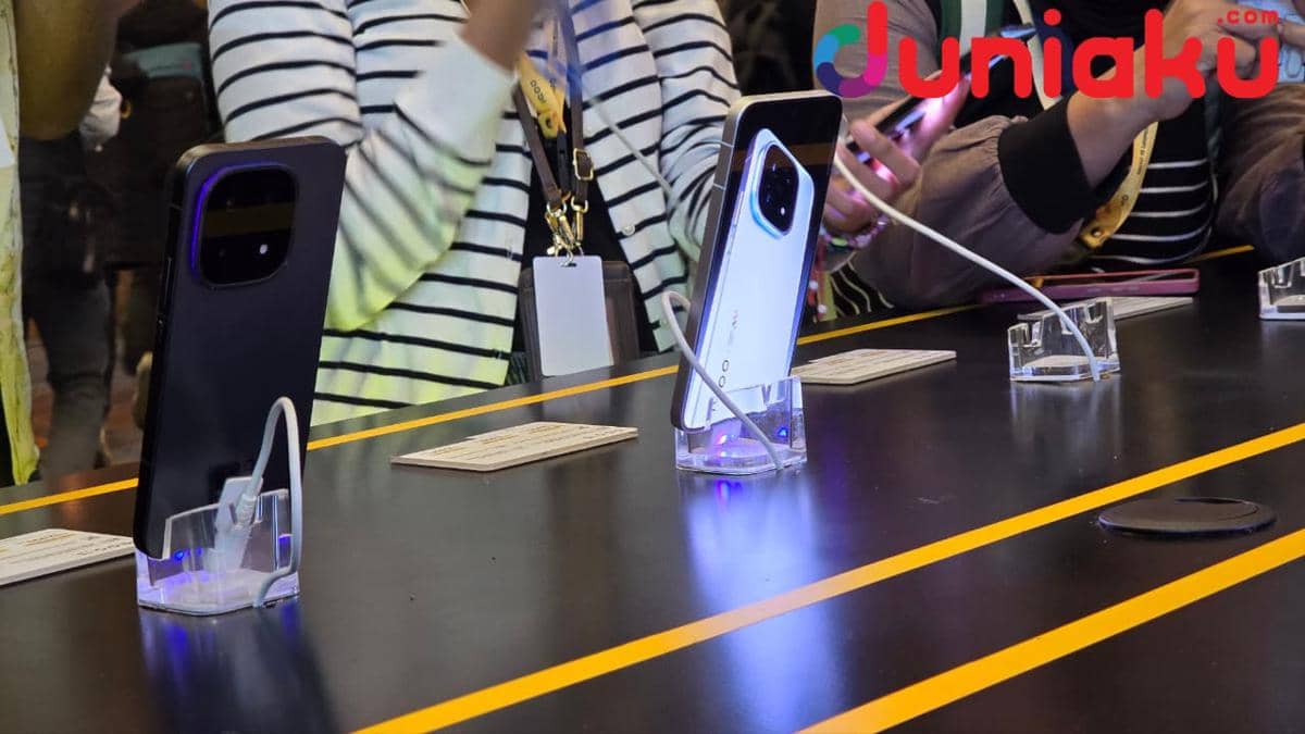 iQOO 15. Fotografer: Fahrul Nurullah. (Duniaku.com/Fahrul Nurullah)