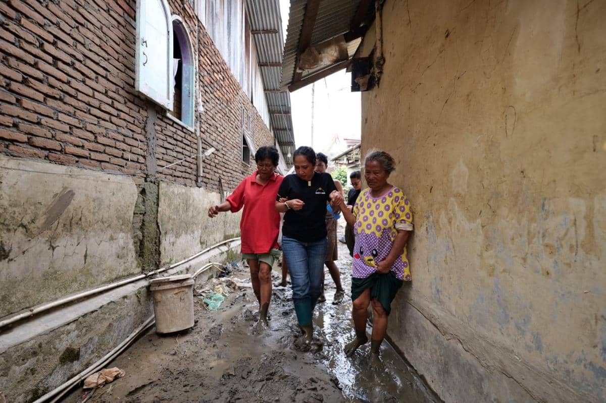 BCA memberi bantuan untuk korban bencana di Sumut (dok.BCA)