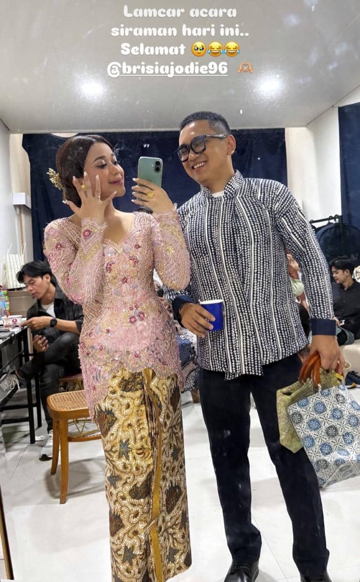 Gaya dan Dekorasi Siraman Brisia Jodie 