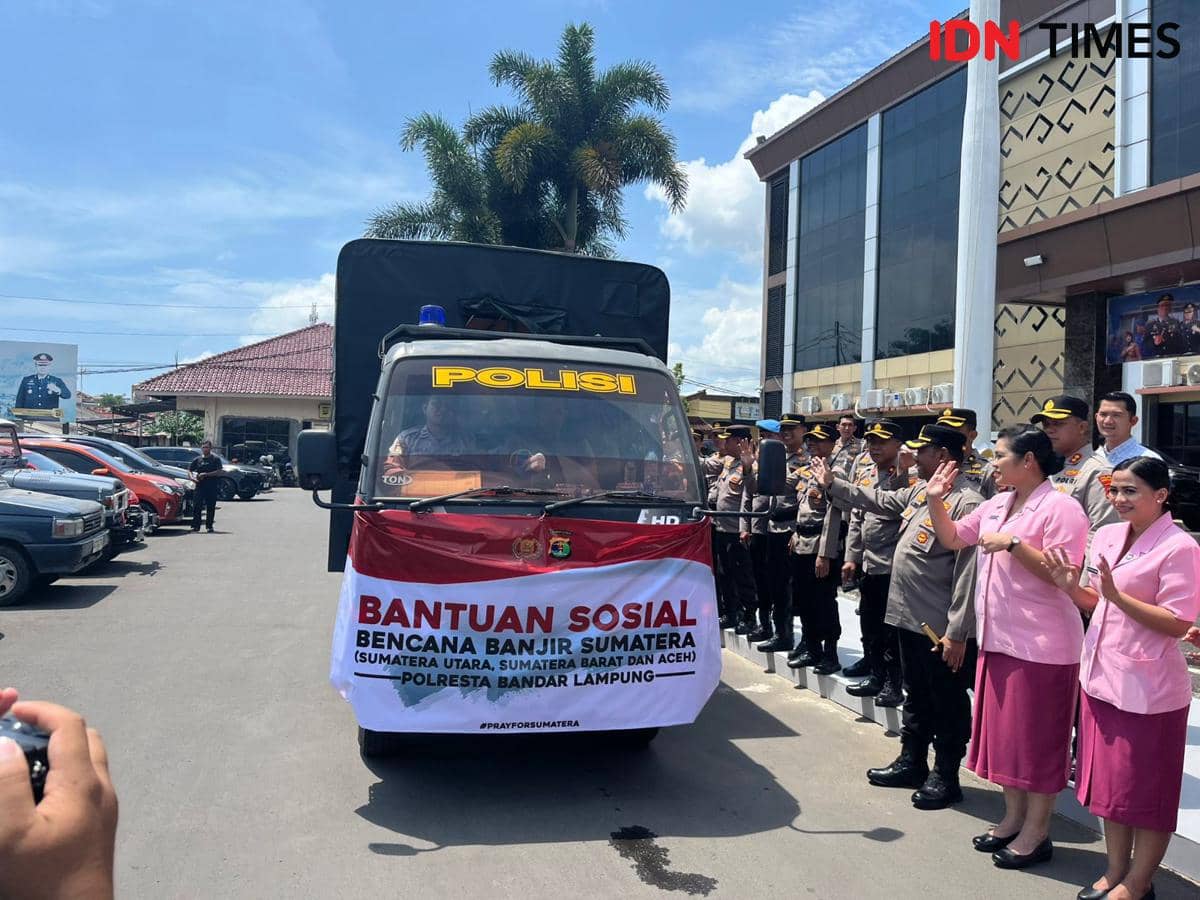Polresta Bandar Lampung kirim bantuan korban bencana di Sumatera