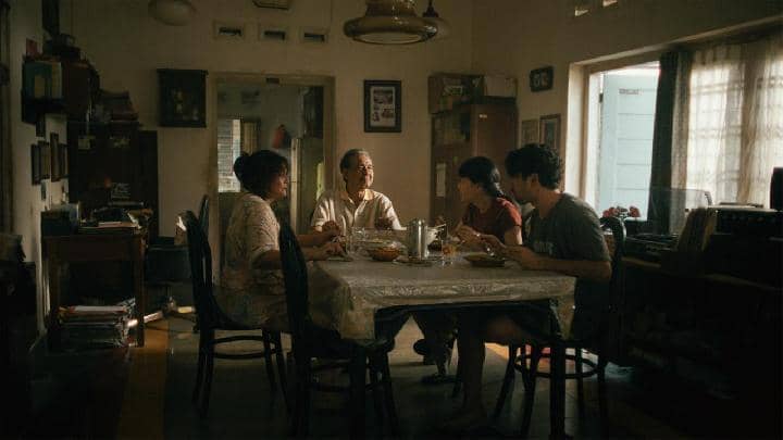 Still cut film Indonesia Laut Bercerita