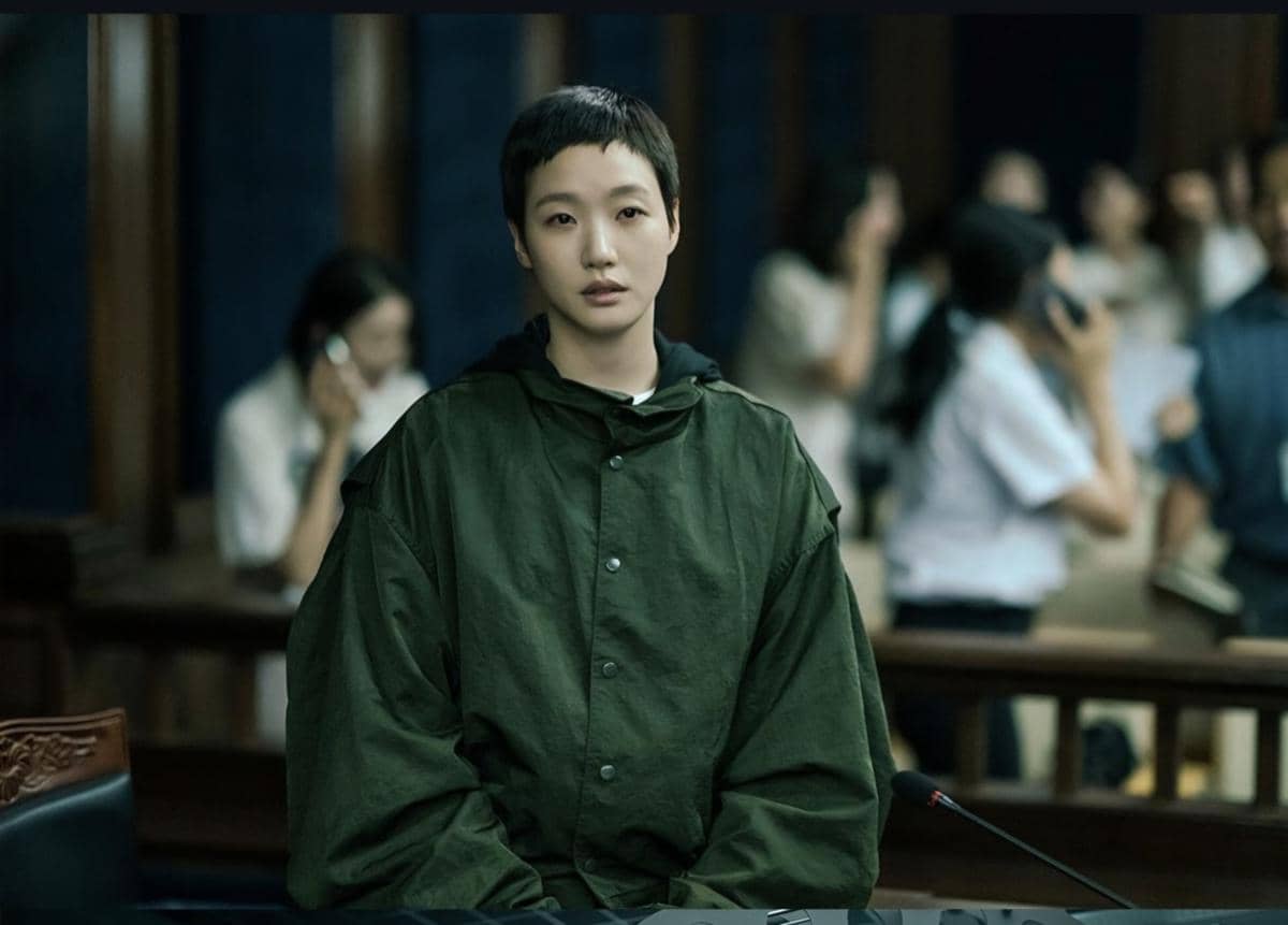 Kim Go Eun di drama The Price of Confession