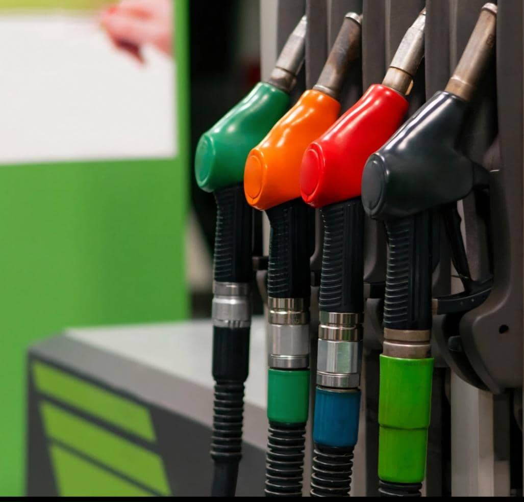 ilustrasi bahan bakar cair